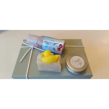Kézműves "gyerek beauty" ajándékcsomag díszdobozban